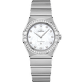 Omega Constellation Manhattan 28 Quartz Stainless Steel / MOP / Diamond — Ref. 131.15.28.60.55.001