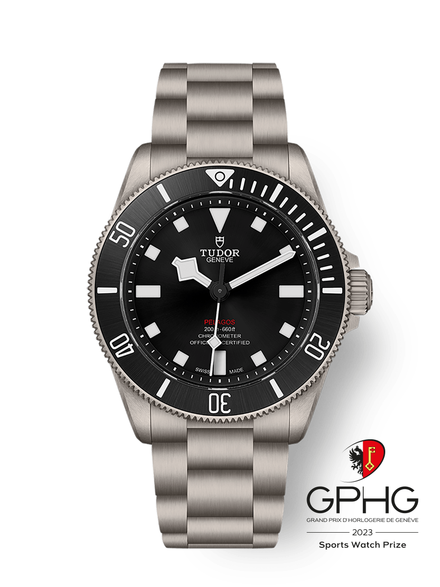 Tudor Pelagos 39 Titanium / Black / Bracelet — Ref. 25407N